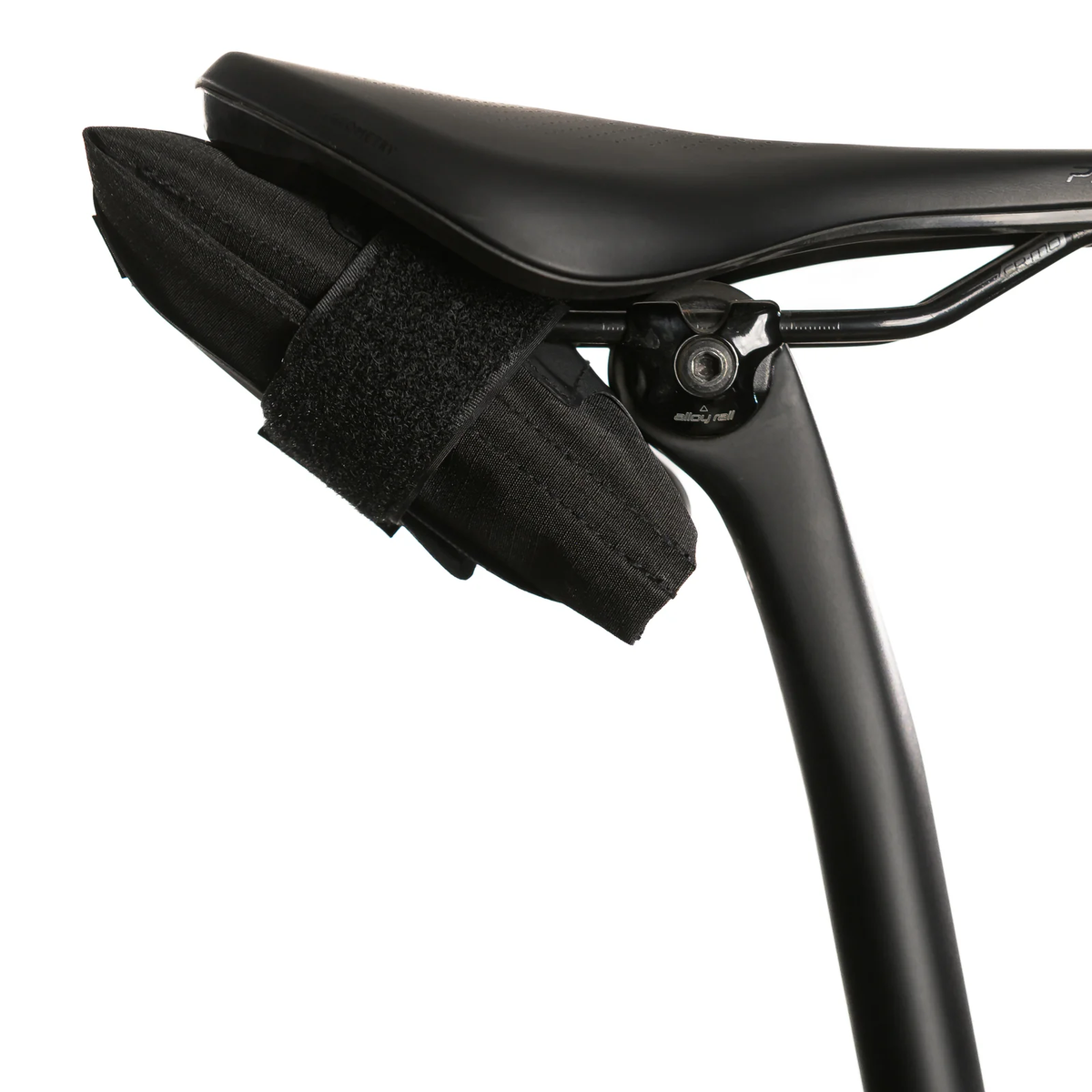 Roll Saddle Bag