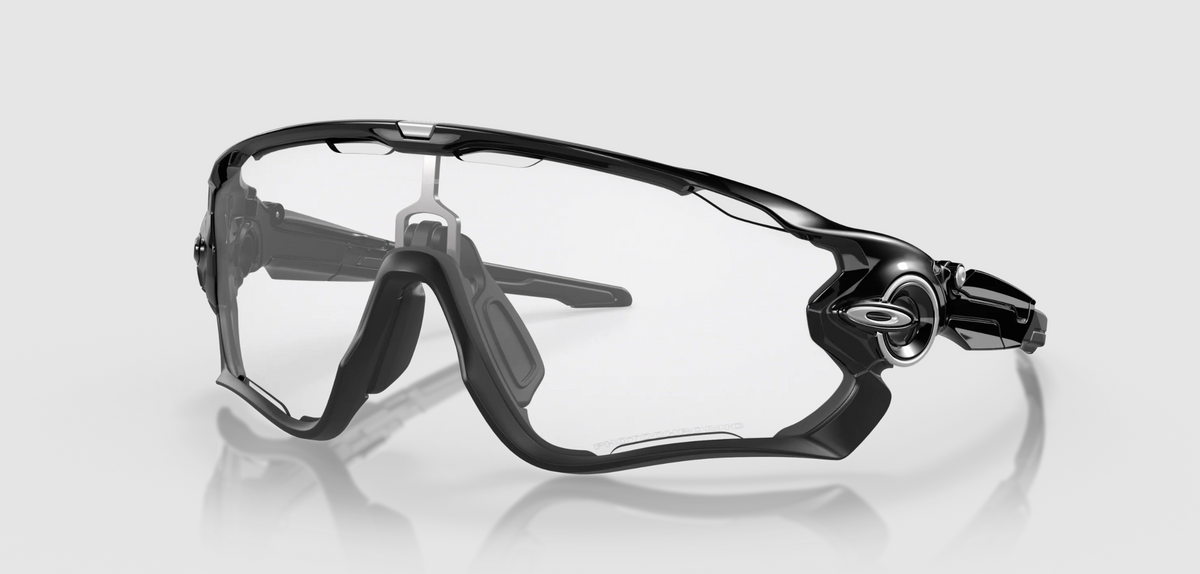 Jawbreaker Polished Black w/ Clear to Black Iridium Photochromic